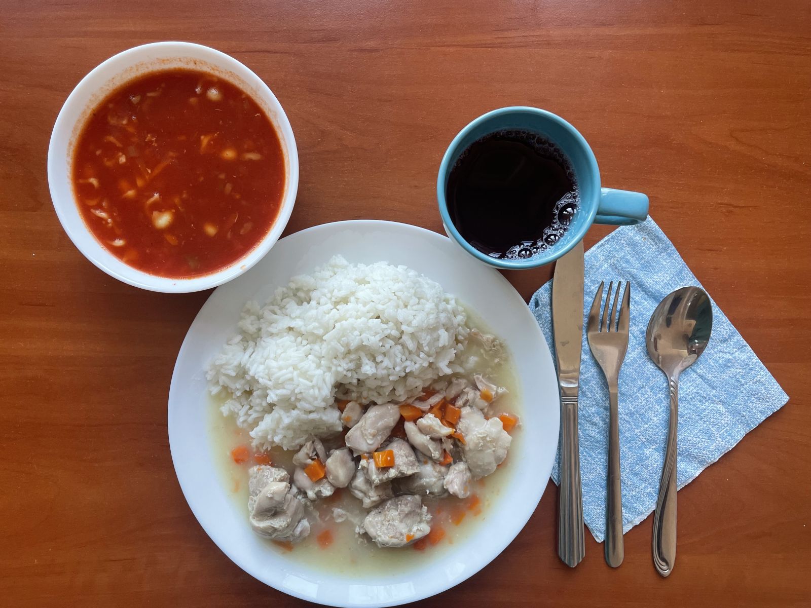 zupa pomidorowa, ryż