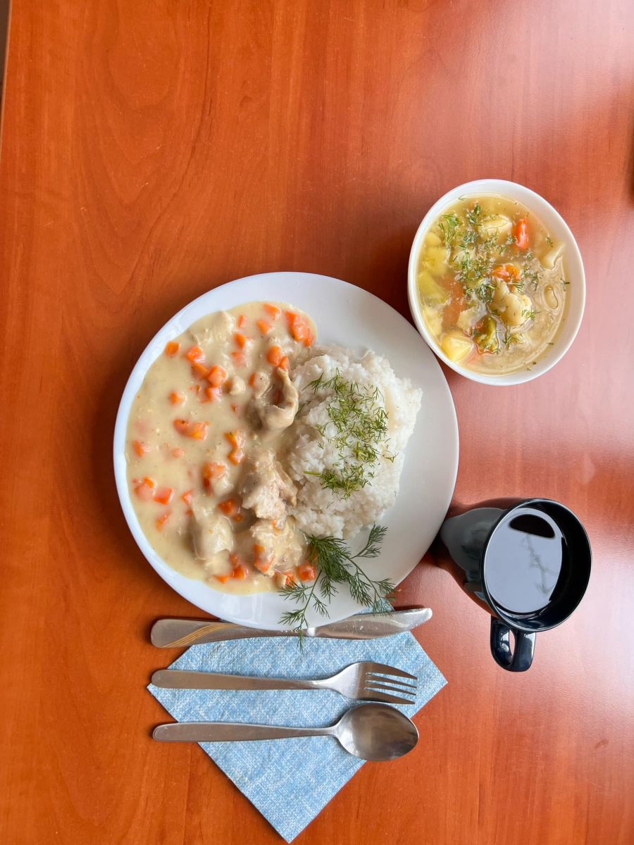 ryż, potrawka z kurczaka, koperek, zupa